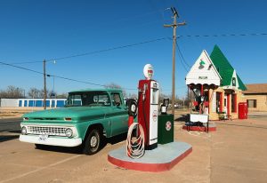 ガソリンスタンドの画像