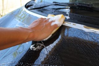 黄砂や花粉シーズン到来！車の汚れ対策や洗車のタイミングを紹介